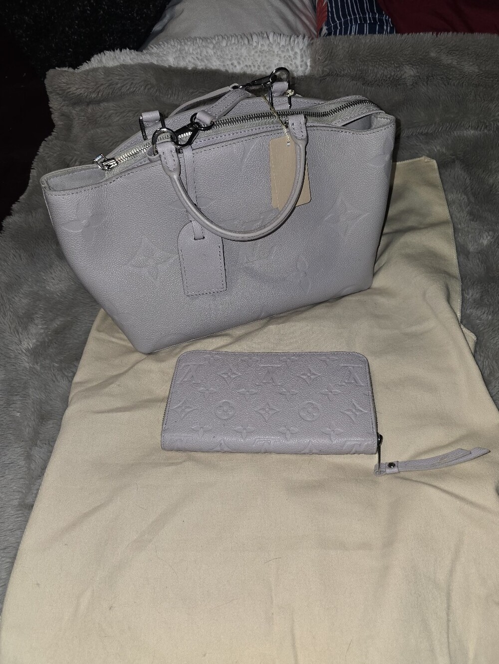Louis Vuitton Set New